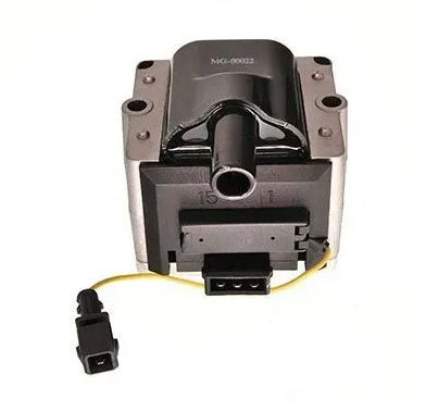 катушка зажигания Audi 1.6/2.0/2.3 90-98/VW 1.4-2.0 90-03  (MAXGEAR)