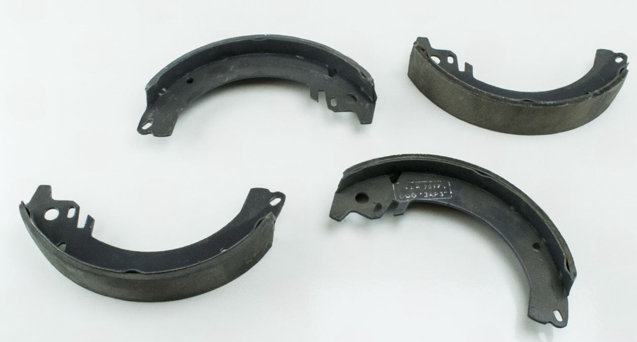 колодки торм.задние М-2141 (ЗАРЗ)