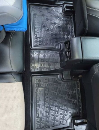 коврики салона Ford Kuga/Escape Hybrid 2019-> MOD борт 2,5см, с перемычкой 12044 - зображення 5