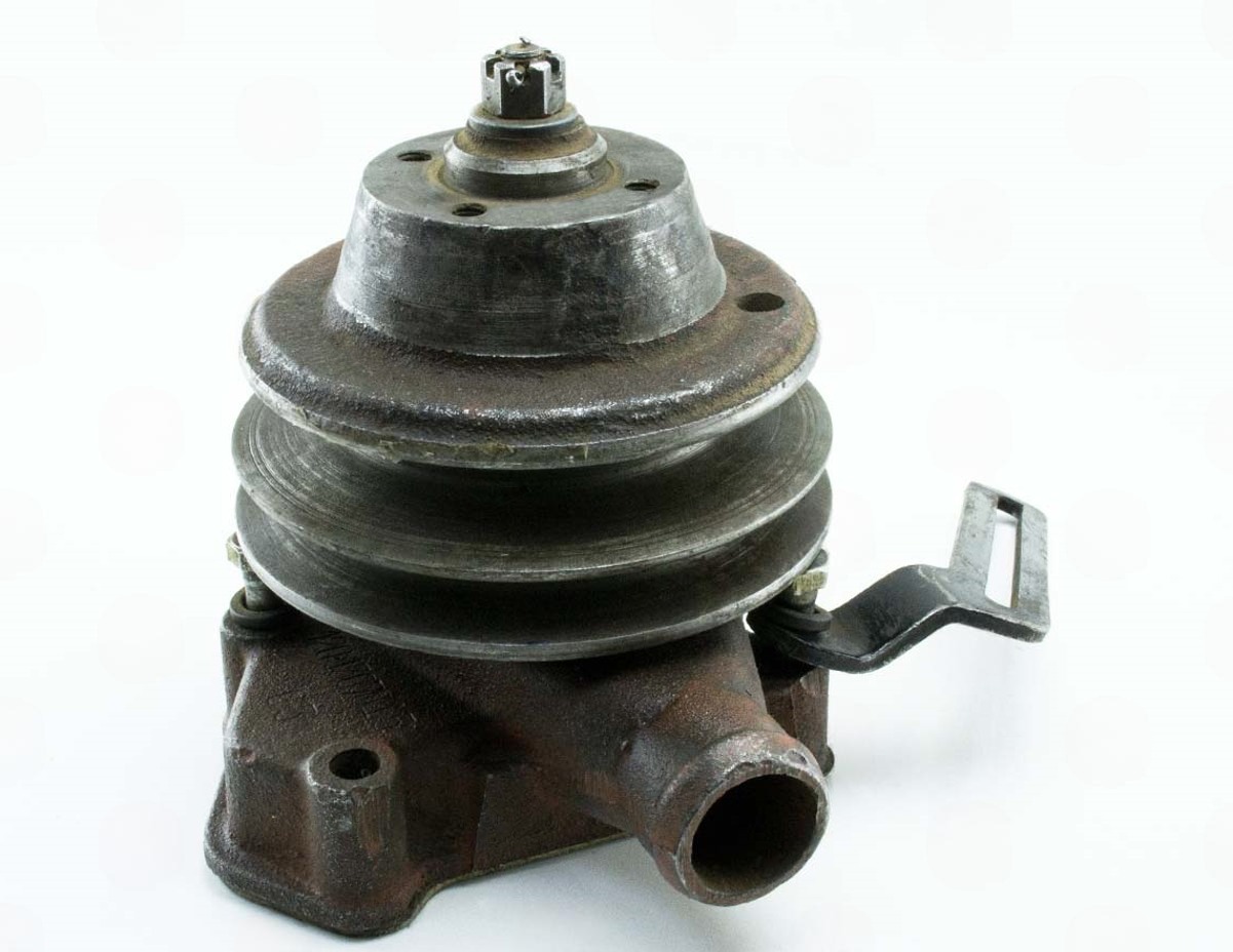 помпа ЛАЗ шкив+планка