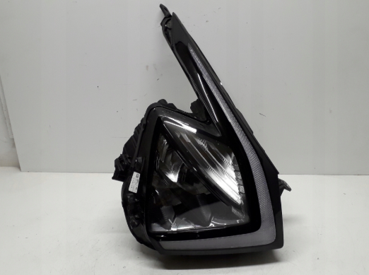 Фара передняя правая