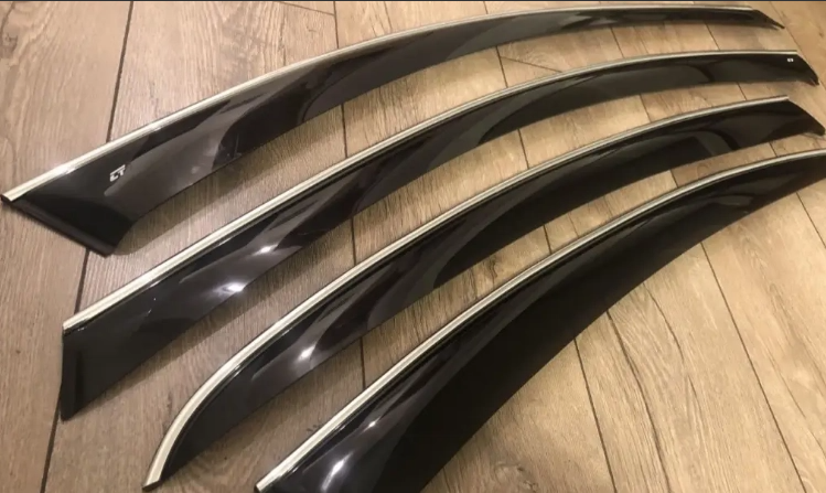 ветровик Toyota Camry XV 70 2017->  (скотч) TopVisor  c хром молдингом