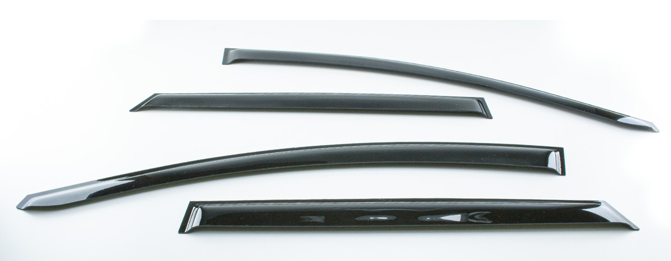 ветровик Nissan Tiida хетч 2004-2014 (скотч) VIP Китай