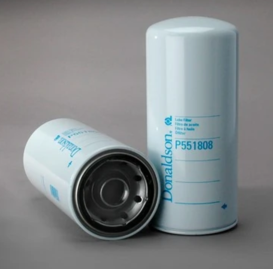 Фильтр масляный  P551808