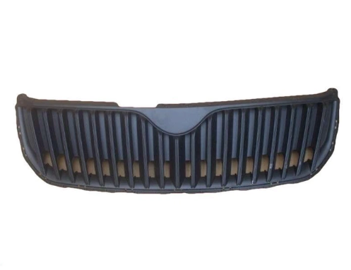 Решітка радіатора  пластикова