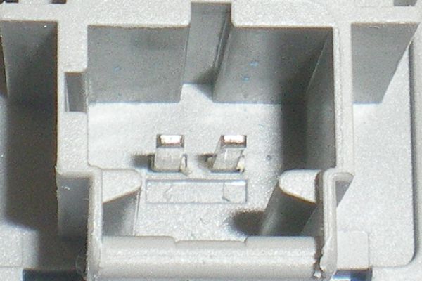 Датчик включення заднього ходу 330935 - зображення 2