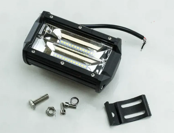 фара дополнительная LED  прямоуг. 130х70х60 (Д/В/Ш) 72W дальний 3030 F-72W/S - зображення 1