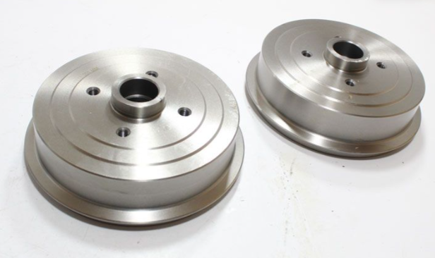 барабан тормозной Lanos,Nexia 1,4-1,6 со ступицей (QAP)