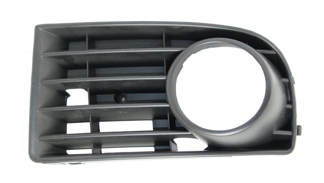 Решітка ліва бампера перед., с отв.для протитум.фар, бензин