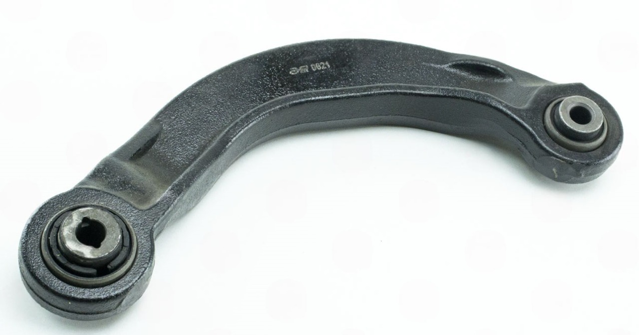 рычаг задней подв. Ford FUSION HYBRID [15-] верхний правый R (APLUS)