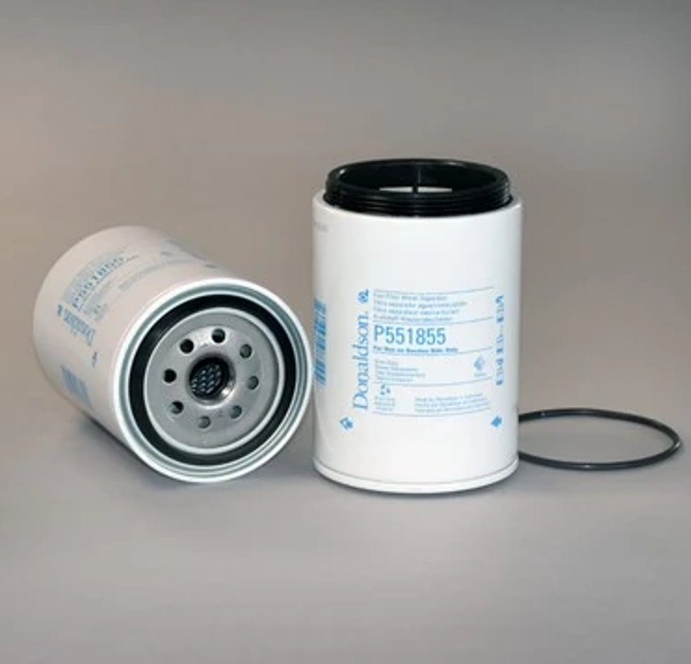 Фильтр топливный  P551855