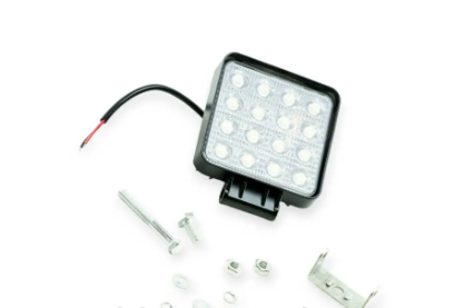 фара дополнительная LED 105х105х25 (Д/В/Ш) 48W комбинированый