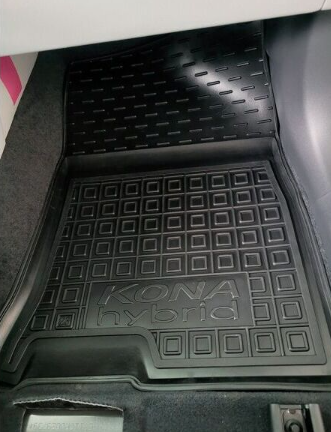коврики салона Hyundai Kona (Hybrid) 2023-> борт 2,5см, с перемычкой 12057 - зображення 2