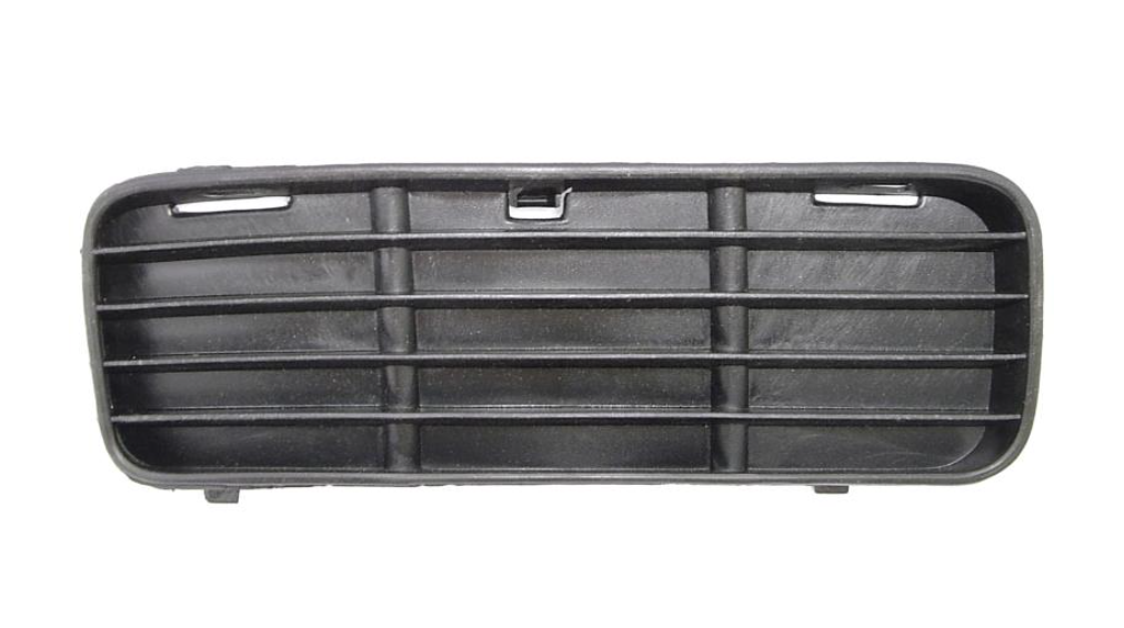 Решітка лів. в передн. бампере