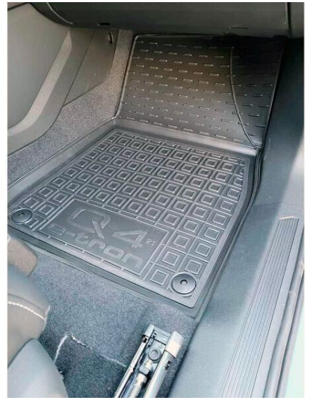 коврики салона Audi Q4 e-tron 2021->  борт 2,5см, с перемычкой 12003 - зображення 2