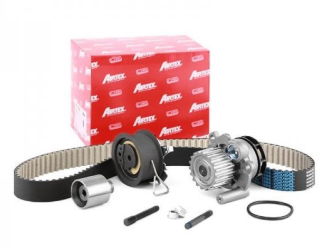 Водяний насос + комплект зубчатого ременя