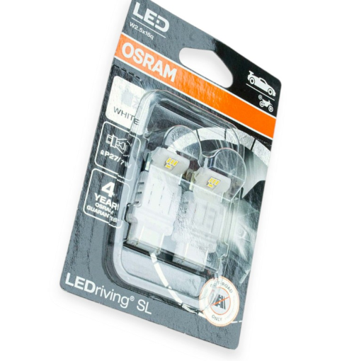 лампа БЦ 12V27/7W W2.5х16q OSRAM 3W 1000K LED