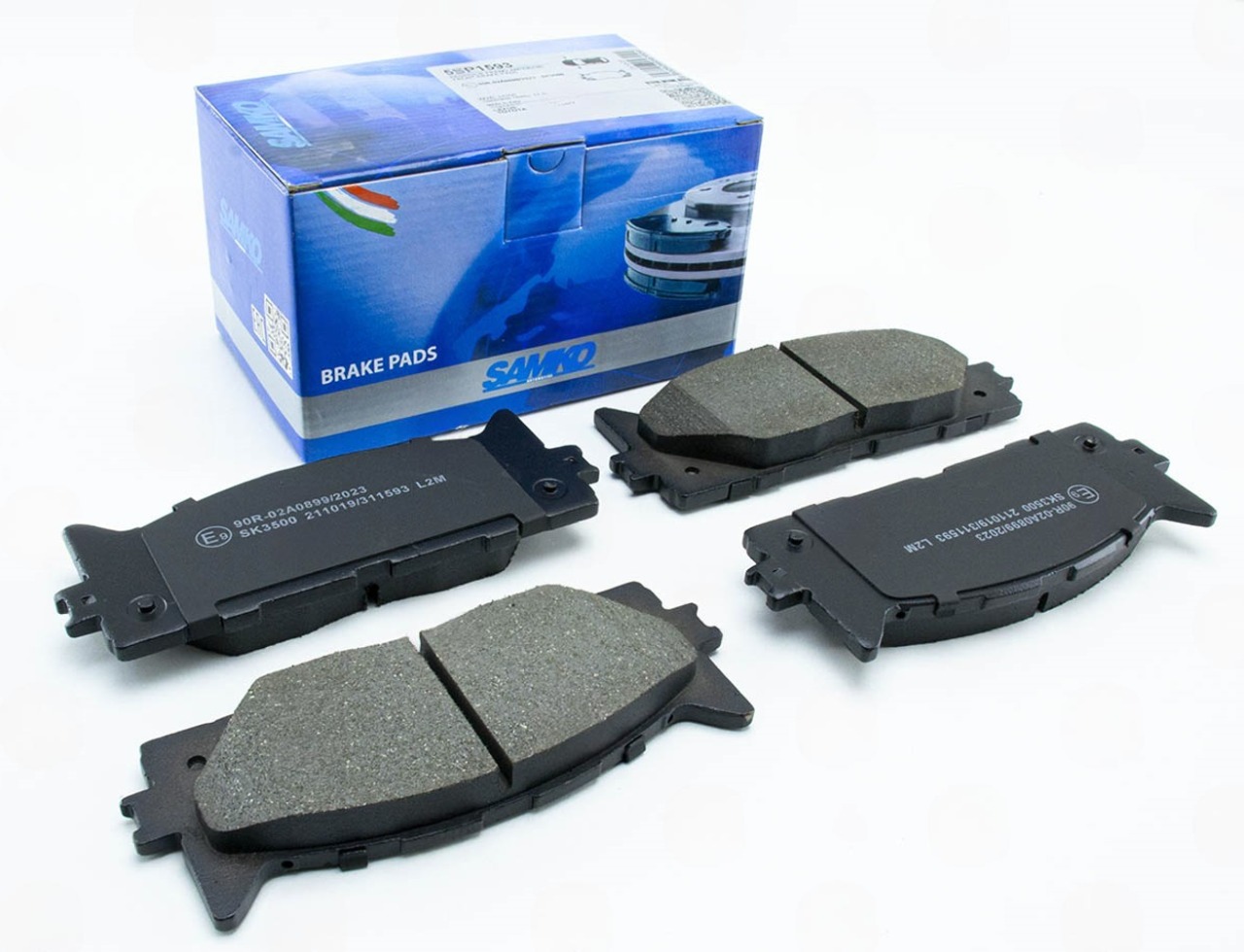 колод.торм. пер. Toyota Camry V40-V50, Avalon (05-18), Lexus ES (06-18)  (LPR-Samko)