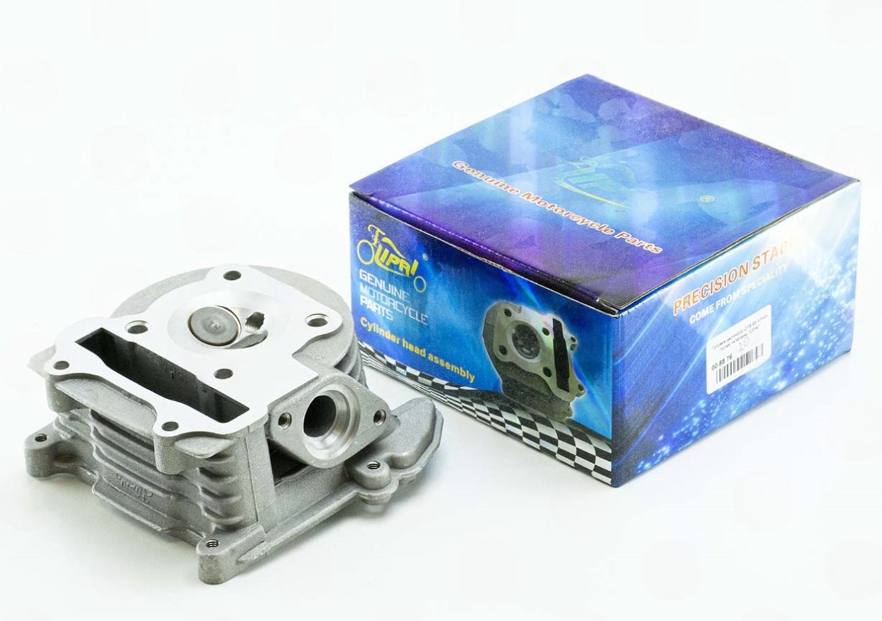головка цилиндра с клапанами GY6-80 LIPAI