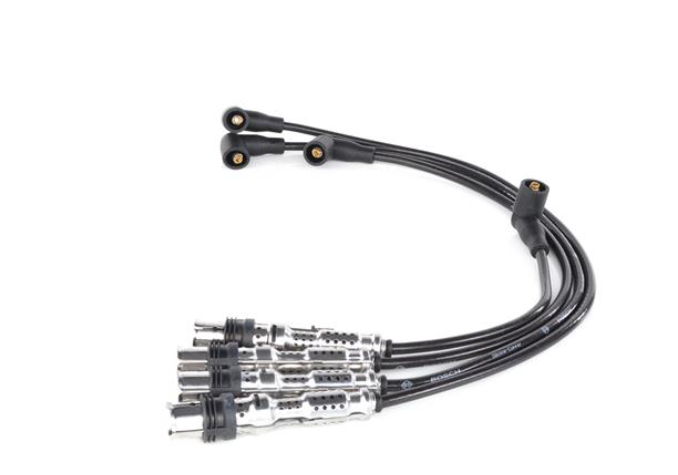 Комплект кабелiв запалювання 0 986 356 331 - зображення 2