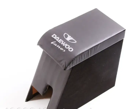 подлокотник Daewoo Lanos  серый  с вышивкой (кожзам)