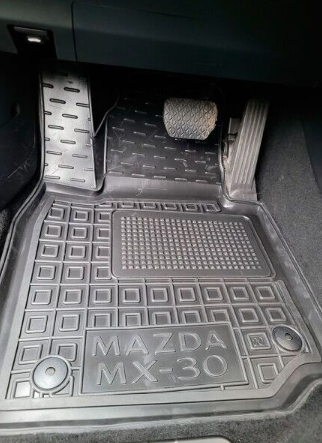 коврики салона Mazda MX-30 2020-) MOD борт 2,5см, с перемычкой