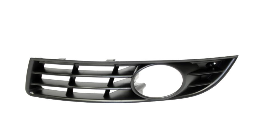 Решітка лів. перед. бампера с отв.протитуман.