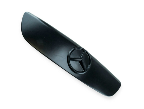 заглушка реш. рад. ЗИМА  MB Vito 2003-2010 гладкая