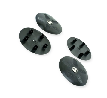 колпаки колесные малые ВАЗ 2121 (на 5 болтов) черные с силиконовой эмблемой "ладья" (4шт)