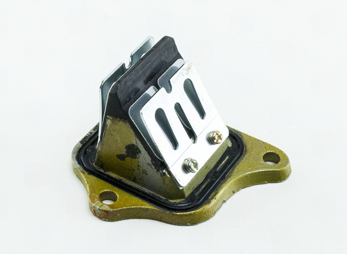 клапан лепестковый HONDA DIO AF-34,35,ZX (на три болта)