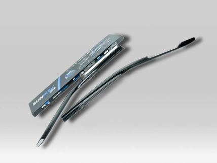 ветровик Opel Vivaro I 2001-2014 (скотч) Sunplex