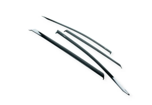 ветровик Toyota RAV 4 V 2018->  (скотч) HIC