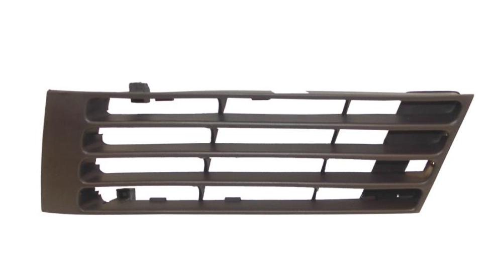 Заглушка лів. в бампер 3/99-