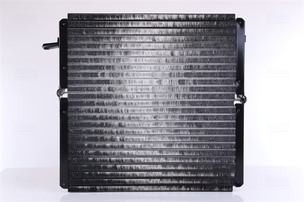 Конденсер TY LAND CRUISER 100(08/02-)4.2 TD(+)[OE 88461-60050]