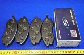 Тормозные колодки дисковые кт.