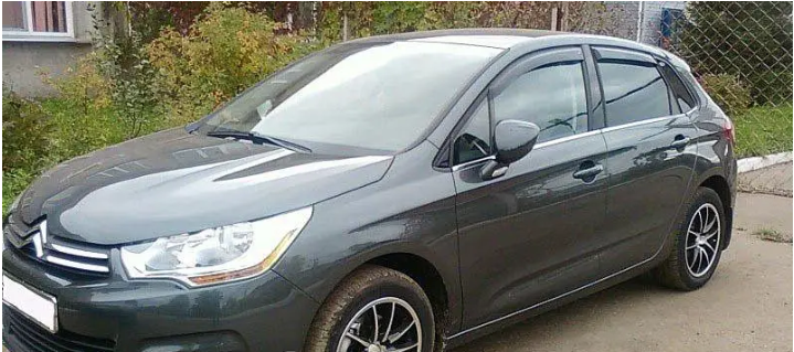 вітровик Citroen C4 сід 2013->