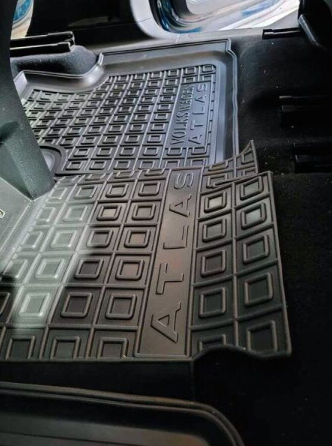 коврики салона VW Atlas 2016-2020 борт 2,5см, с перемычкой 11982 - зображення 2