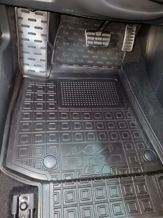 коврики салона Kia Niro EV (електро) 2023-> MOD борт 2,5см, с перемычкой