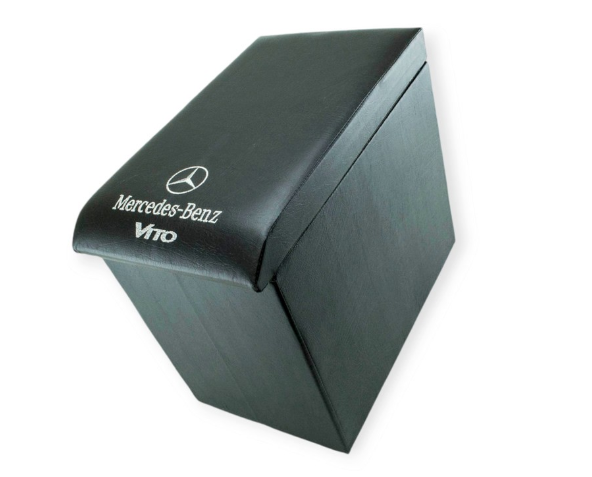 подлокотник Mercedes Vito  mini  черный  с вышивкой (кожзам)