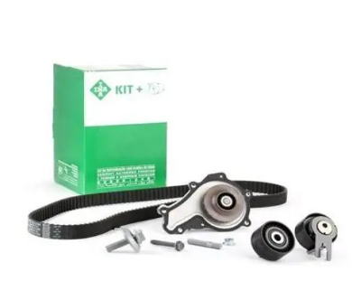 Водяний насос + комплект зубчатого ременя