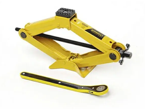 домкрат ромбовый  1,5Т  95-370мм  резиновая опора, трещетка Сила