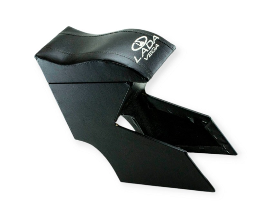 подлокотник ВАЗ 2110  черный  с вышивкой (кожзам)  NEW с изгибом