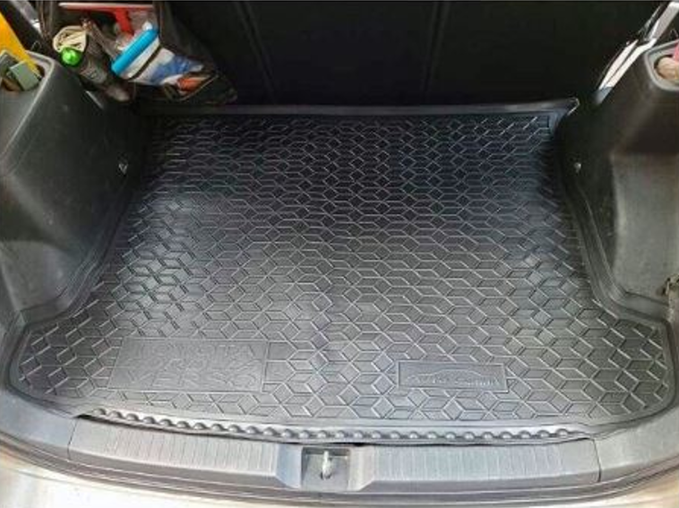 коврик багажника Toyota Corolla Verso 2004-2009 (7 мест)