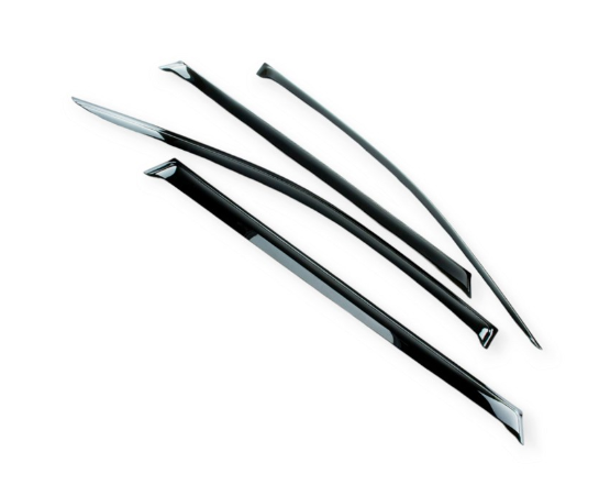 ветровик Toyota Hilux 2011-> (скотч) VIP Китай