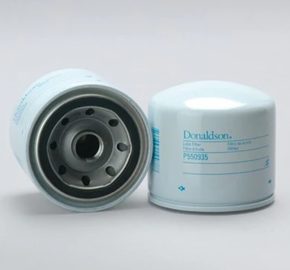 Фильтр масляный P550935