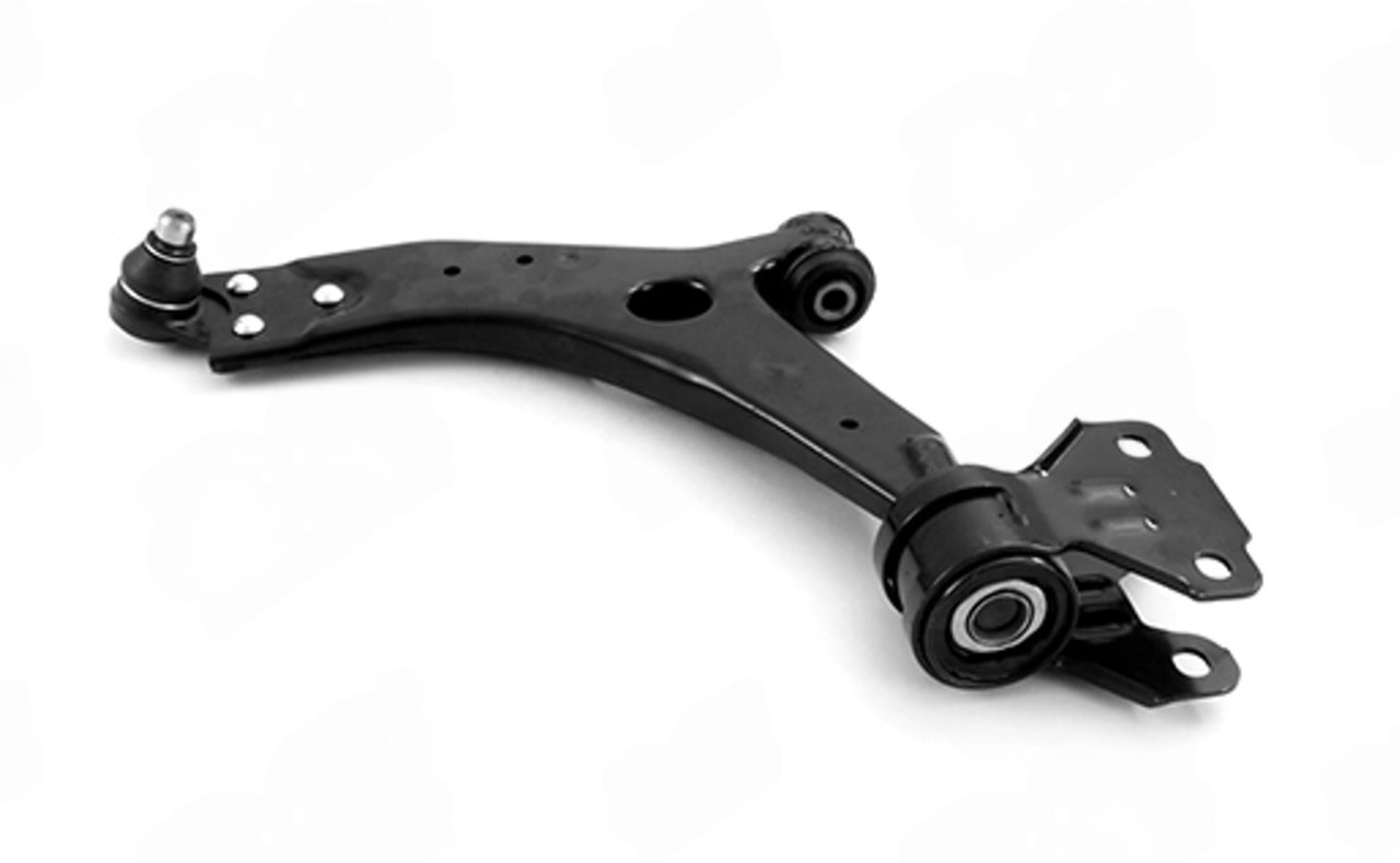 рычаг перед. подв. Ford FOCUS III левый L (метал)  (APLUS)