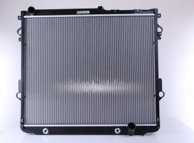 Радіатор TY LAND CRUISER 200(08-)4.5 TD[OE 16400-51040]