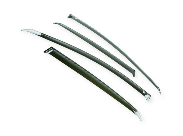 ветровик Fiat Linea 2007->  (скотч) VIP Tuning VT 52