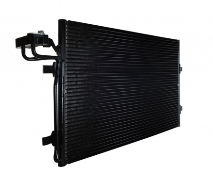 радиатор кондиционера Volvo C30, C70, S40, V50 04->  (HART)
