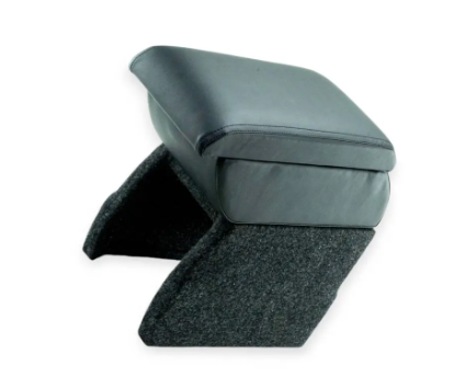 подлокотник VW Golf V 2003-2008 черный  (кожзам)  ЛЮКС